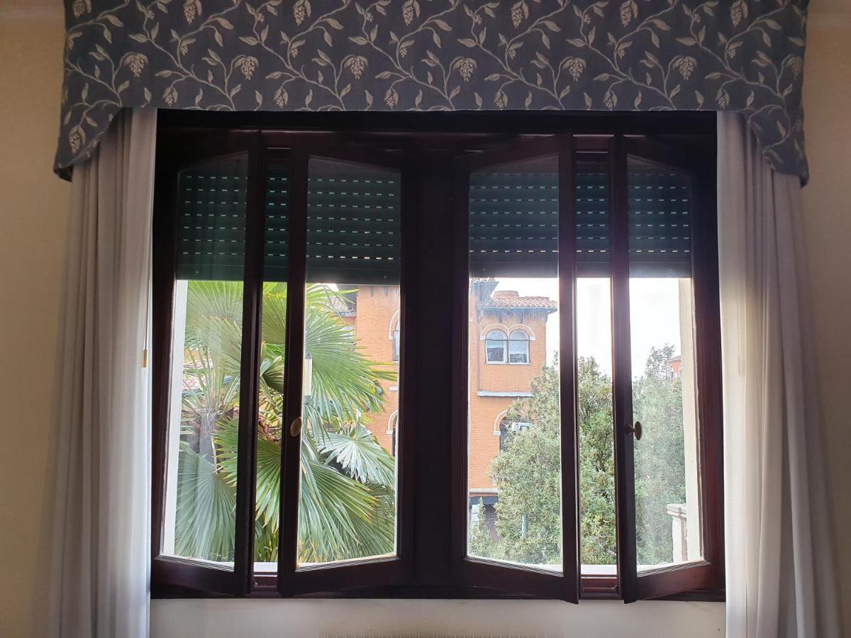Villa Berghinz Lido di Venezia Bagian luar foto